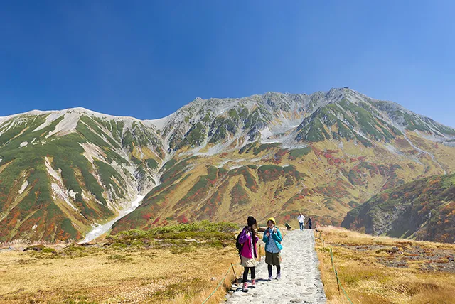 立山室堂平