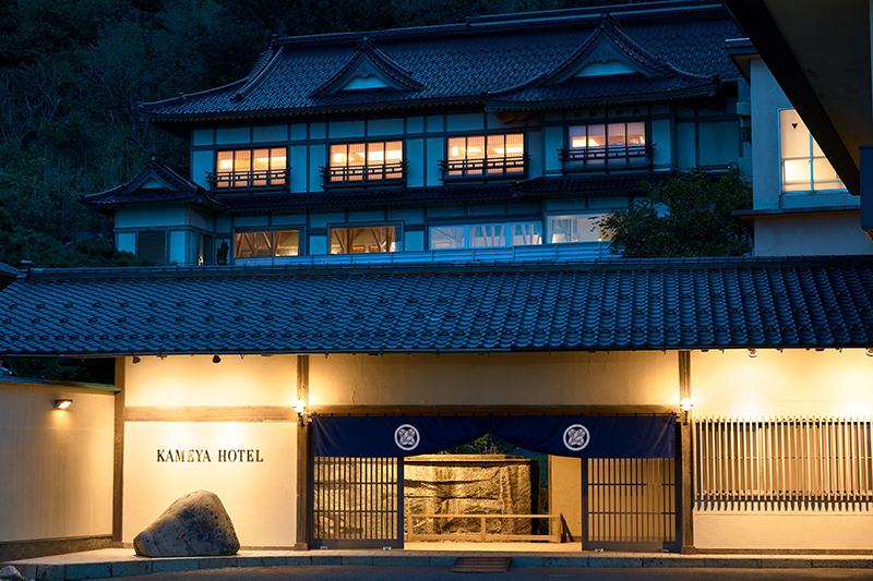 KAMEYA HOTEL・外観