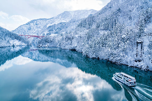 庄川峡遊覧船(イメージ)