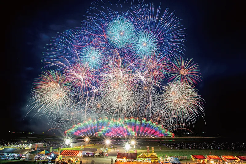 大曲の花火（イメージ） 写真提供：秋田県大仙市