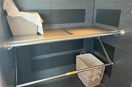 4号車荷物置き