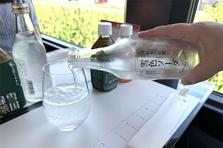 雪色ソーダ