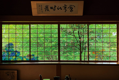 宮越家 離れ・庭園 ステンドグラス(イメージ)