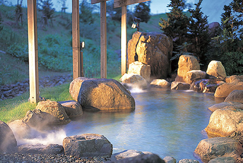 糸魚川温泉 ホテル國富アネックス・露天風呂の一例
