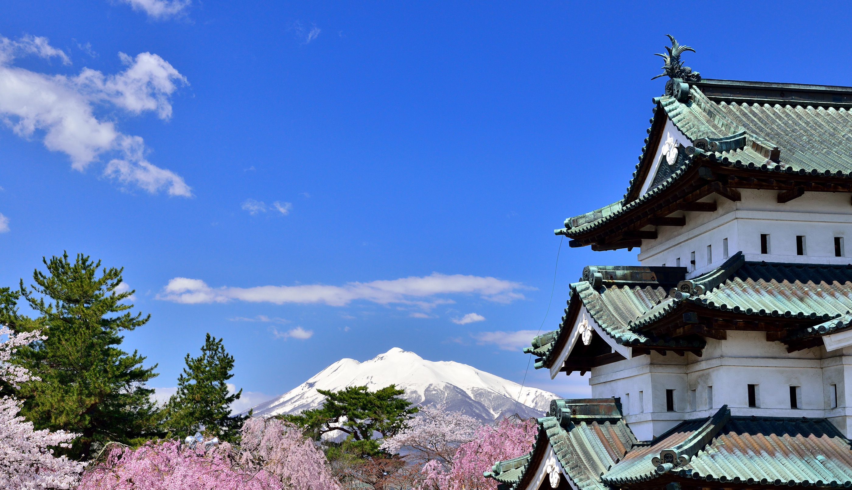 四季折々の景色に癒やされる 弘前公園 奥入瀬渓流 東北旅行 鉄道で行く 東北の旅 日本の旅 鉄道の旅 Jr東日本びゅうツーリズム セールス