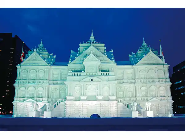 さっぽろ雪まつり（イメージ）　写真提供：札幌観光写真ライブラリー